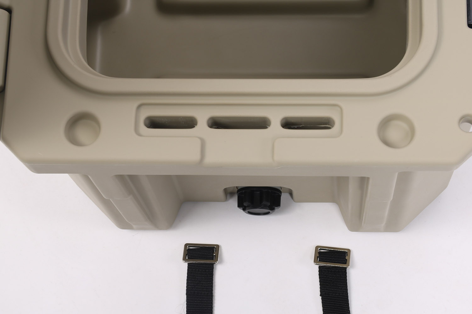 Tool Box mit herausnehmbaren Trageriemen Tool Box mit herausnehmbaren Trageriemen