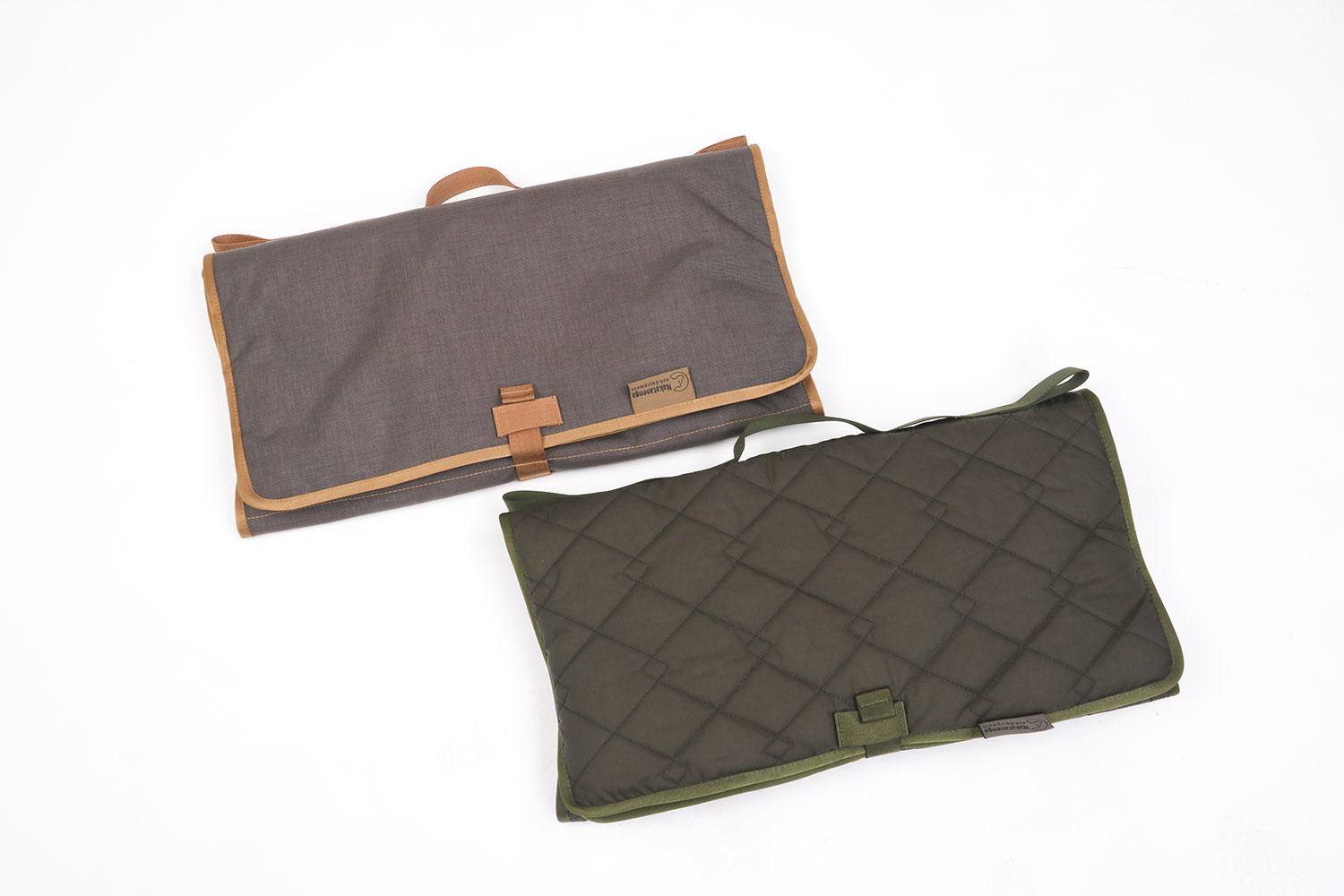 Sitzauflage, Campingstuhl, Lodenfilz und Wachstuch oder Nylon und Wolle Sitzauflage, Campingstuhl, Lodenfilz und Wachstuch oder Nylon und Wolle