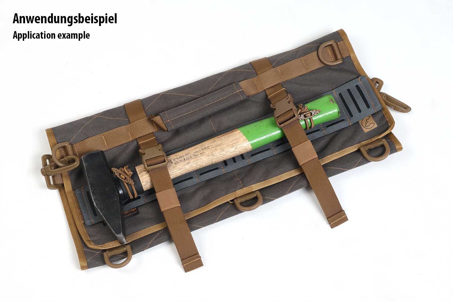 Anwendungsbeispiel, Werkzeug an Molle-Panel