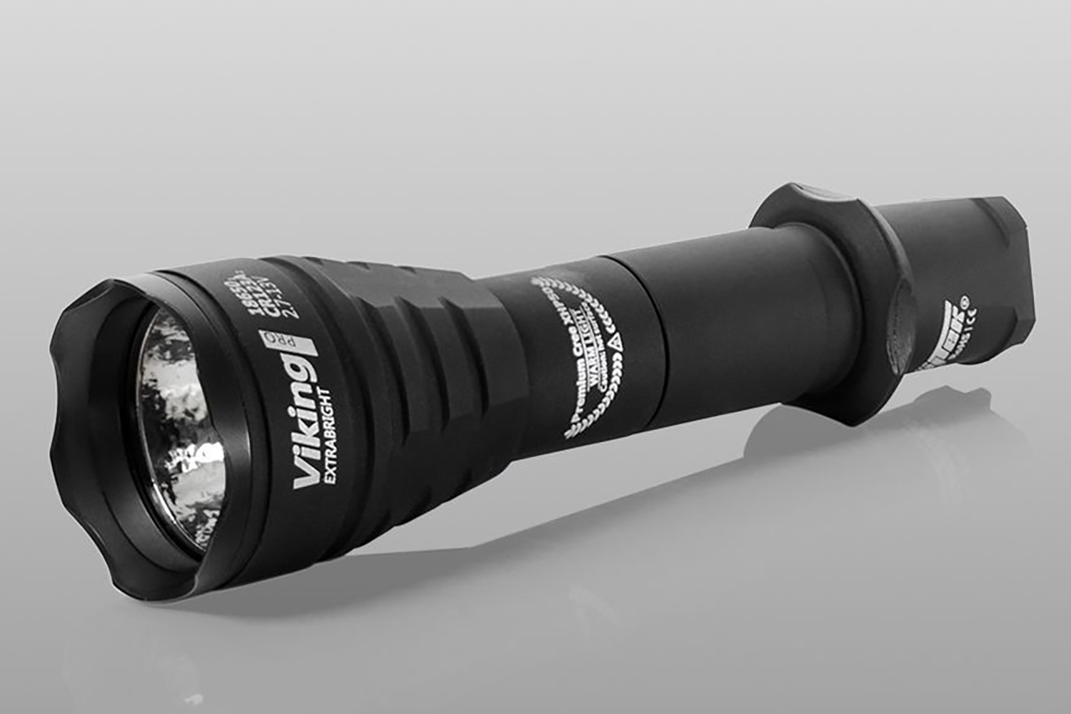 Taschenlampe, ARMYTEK VIKING PRO XHP50, F01903BW, prepper, blackout Taschenlampe, ARMYTEK VIKING PRO XHP50, F01903BW, prepper, blackout