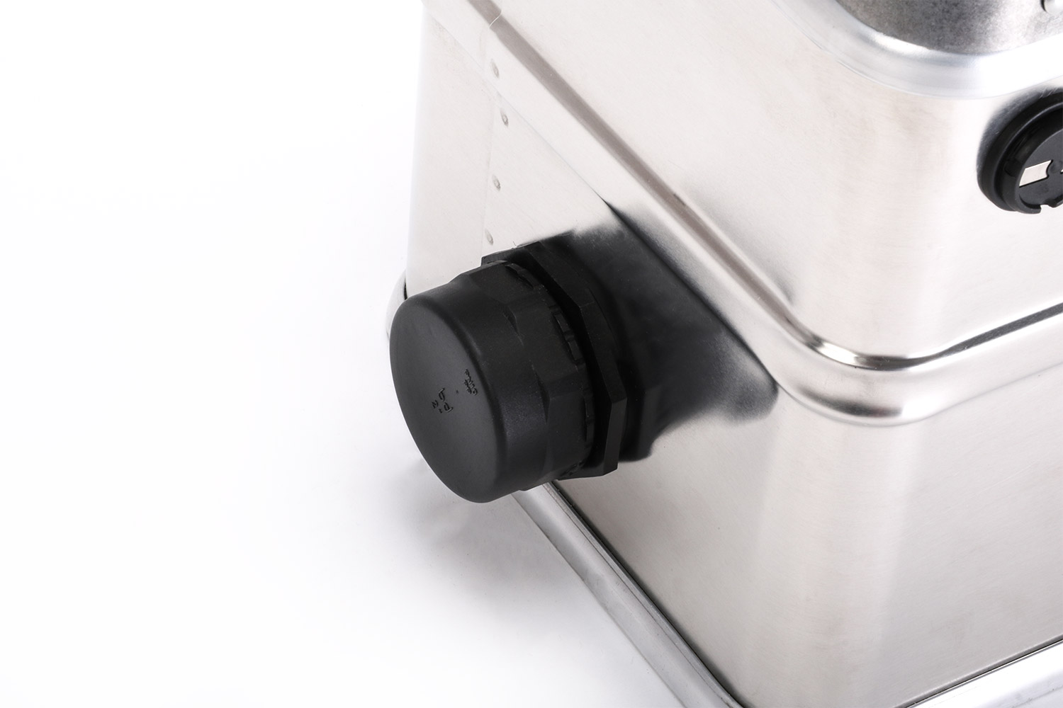 Mobile Diesel-/ Luftheizung AUTOTERM (Planar) 2D12 mit Alubox ohne Batterie, Kaltluftansaugung Mobile Diesel-/ Luftheizung AUTOTERM (Planar) 2D12 mit Alubox ohne Batterie, Kaltluftansaugung