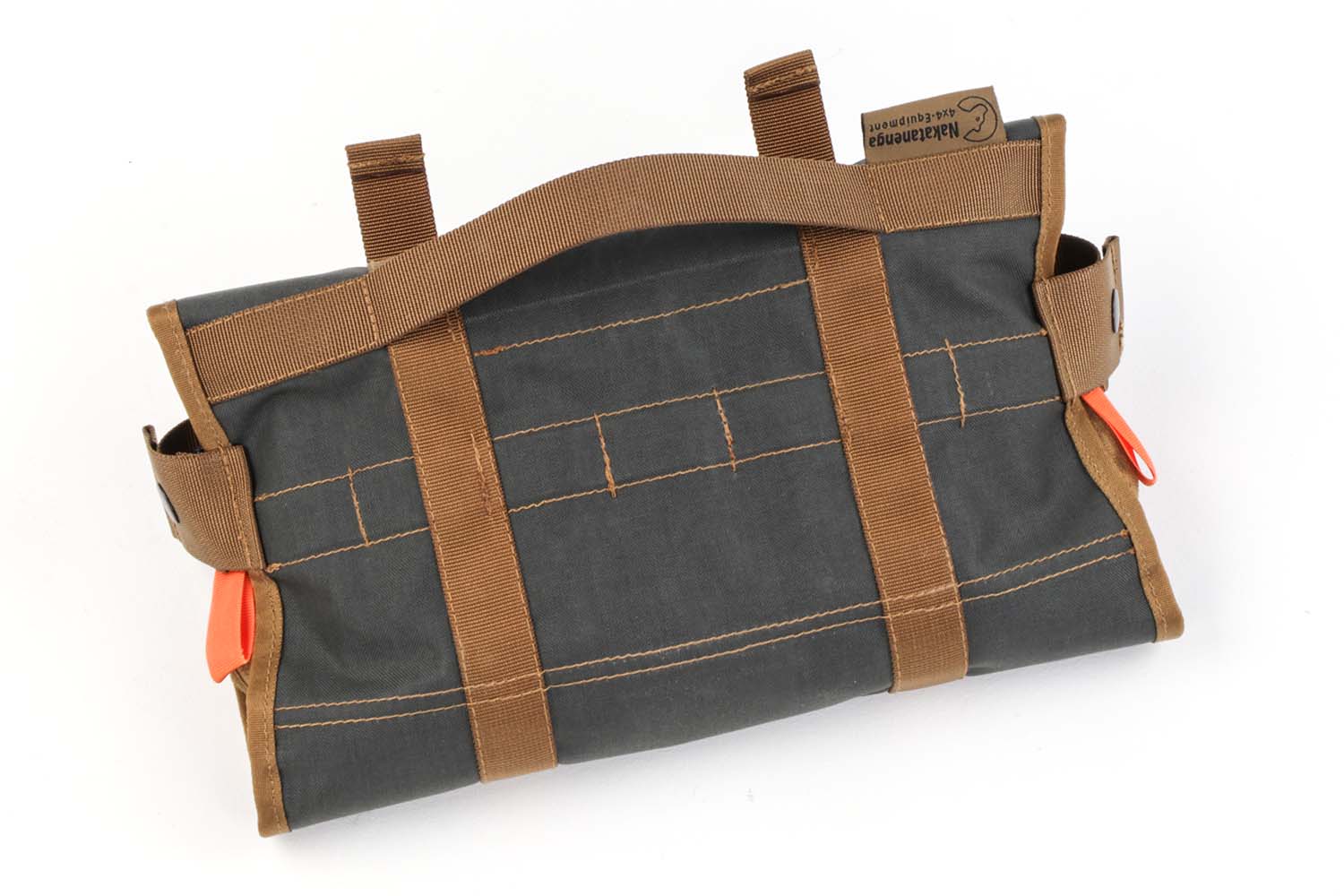 Rückansicht Rolltasche mit 7 Gewürzbehältern Rückansicht Rolltasche mit 7 Gewürzbehältern