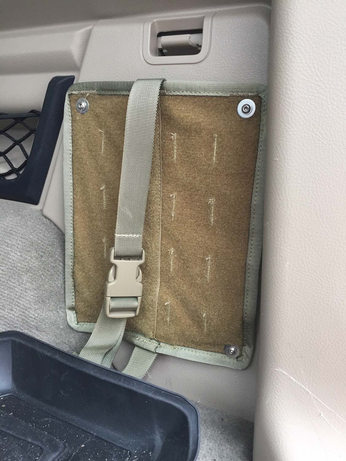 Klett-Base für Erste-Hilfe-Tasche, blackout, prepper Klett-Base für Erste-Hilfe-Tasche, blackout, prepper