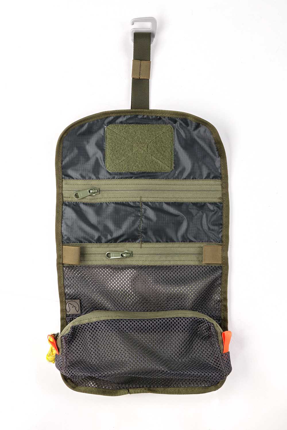 Tool Roll Wash aufgerollt, camouflage