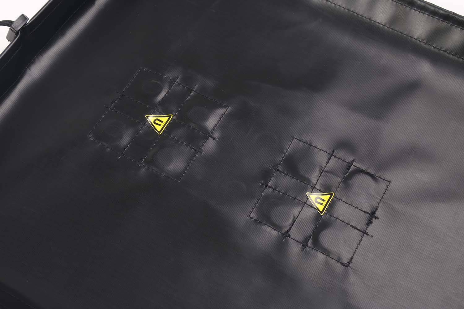 Werkzeugunterlage, mit Magneten, schwarz