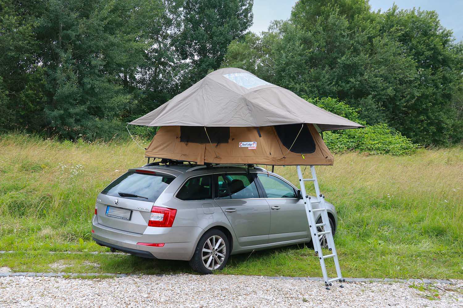 Dachzelte für PKW, SUV und Offroader, hergestellt in Deutschland Dachzelte für PKW, SUV und Offroader, hergestellt in Deutschland