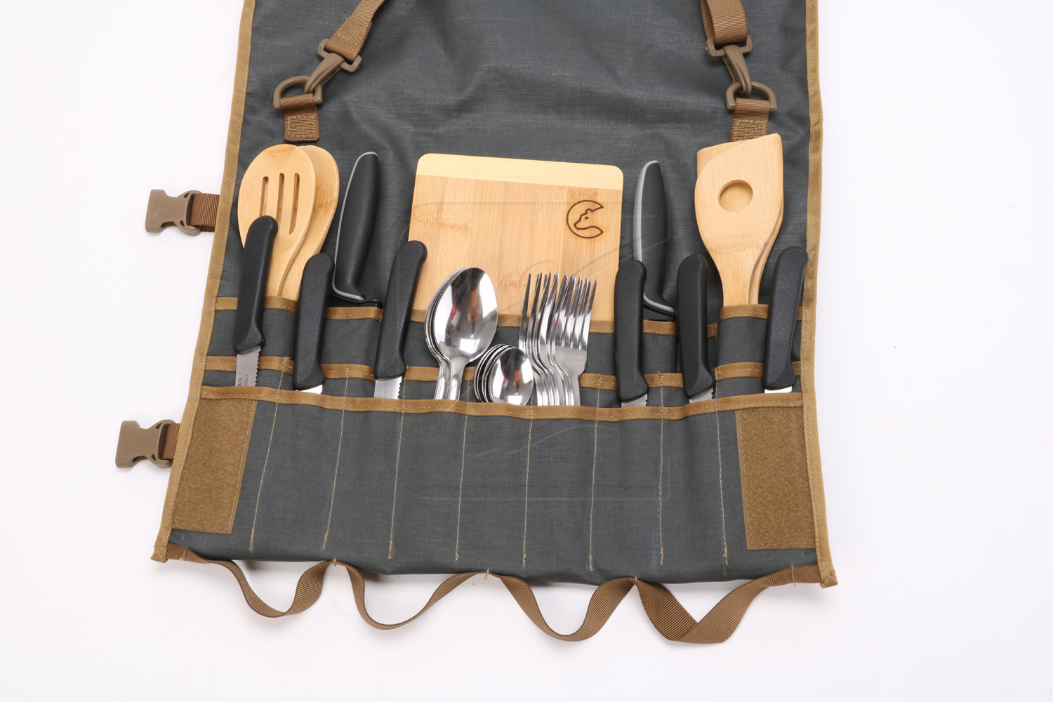 Tool Roll Maxi Hungry, inkl. Bambus-Schneidbrett und Bambus Kochlöffel Tool Roll Maxi Hungry, inkl. Bambus-Schneidbrett und Bambus Kochlöffel