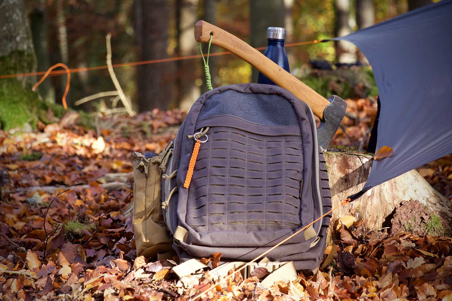 Survival Schnur zum Abspannen von einem Tarp Survival Schnur zum Abspannen von einem Tarp