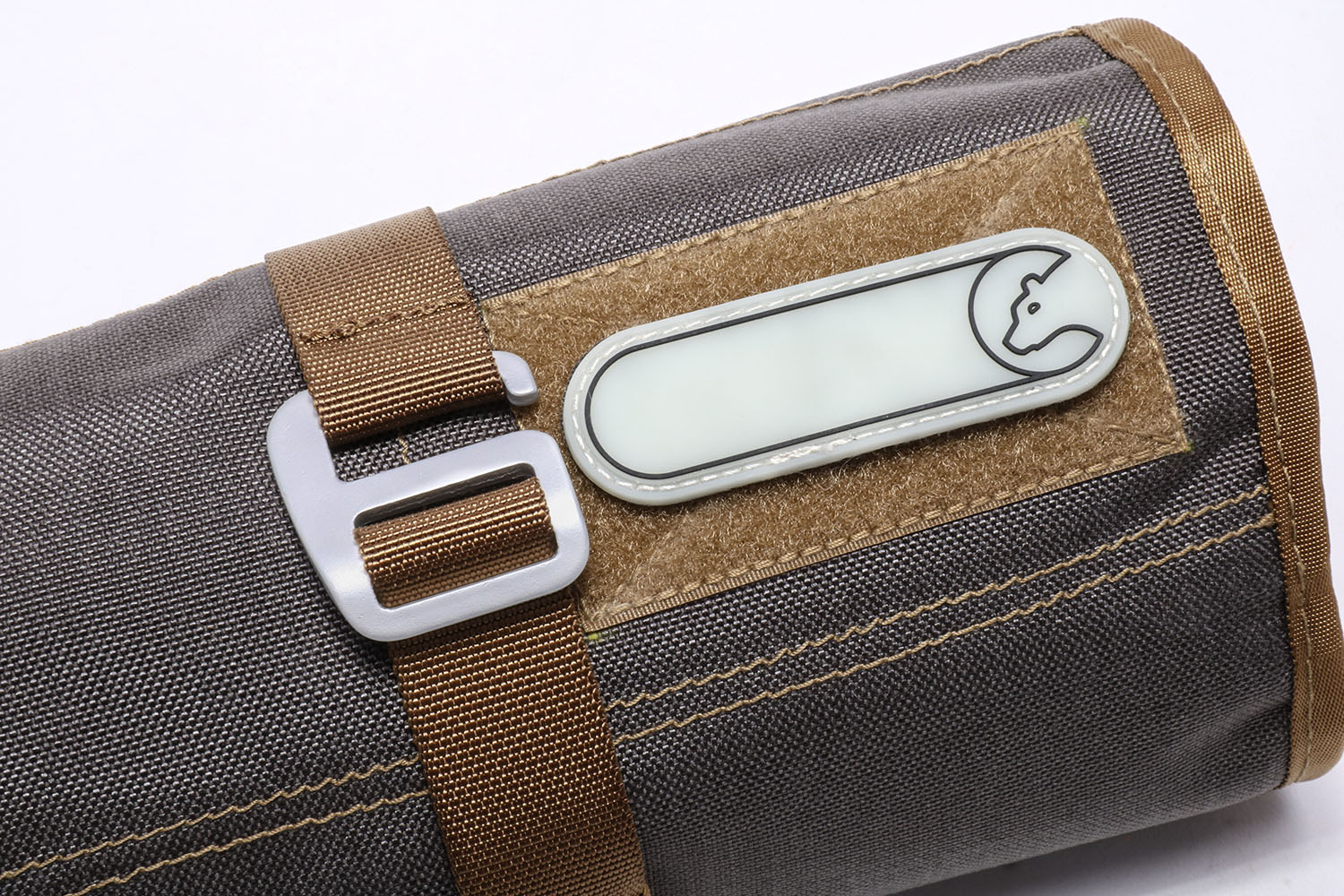 Tool Roll Wash - Kulturbeutel, mit G-Hook Verschluss Tool Roll Wash - Kulturbeutel, mit G-Hook Verschluss