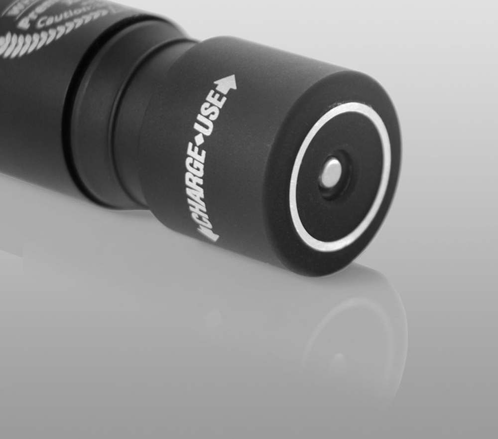 ARMYTEK PRIME C1 Magnet Taschenlampe, magnetische Ladebuchse ARMYTEK PRIME C1 Magnet Taschenlampe, magnetische Ladebuchse