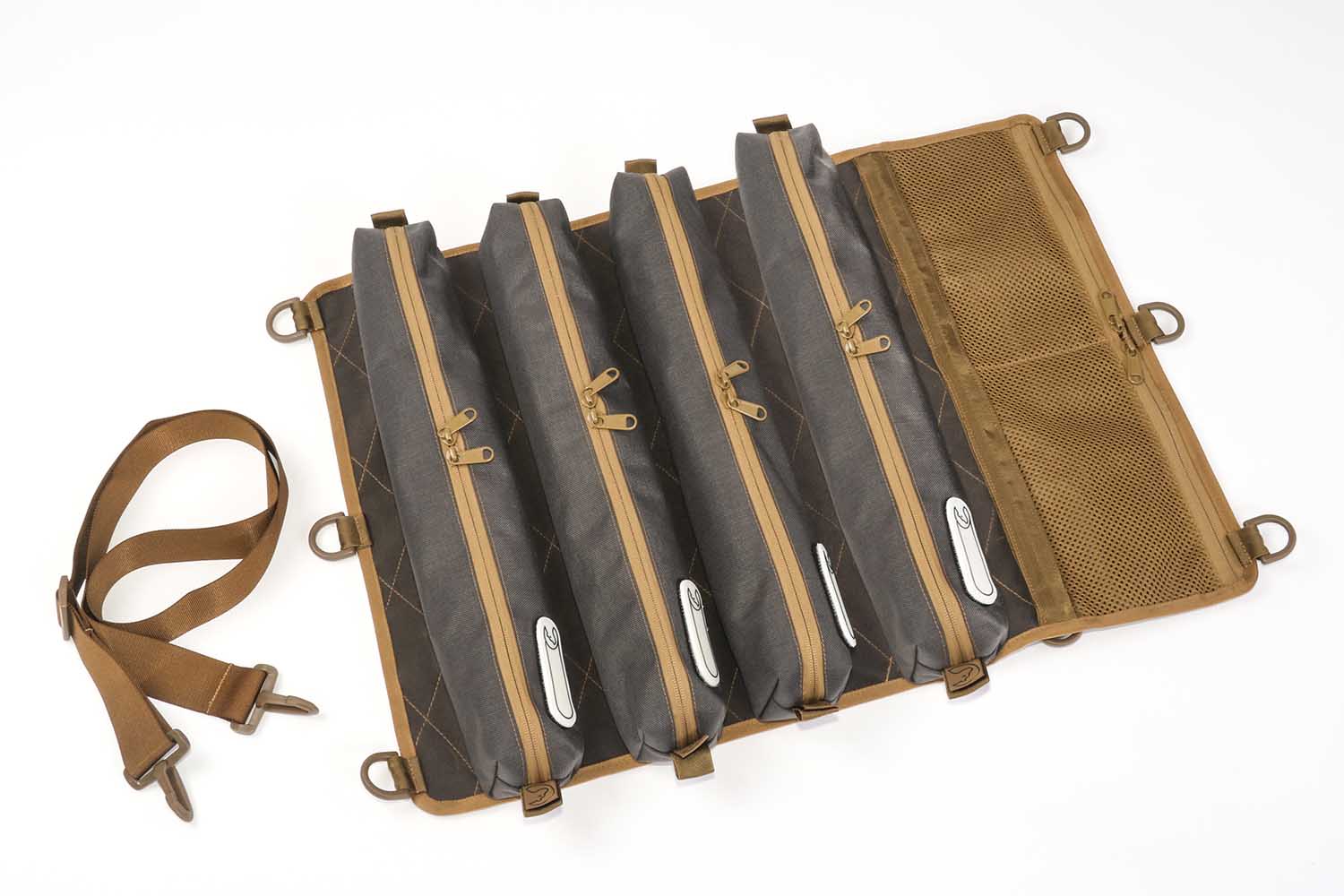 Tool Roll Set 1, Basisplatte, 4 Kletttaschen Größe M