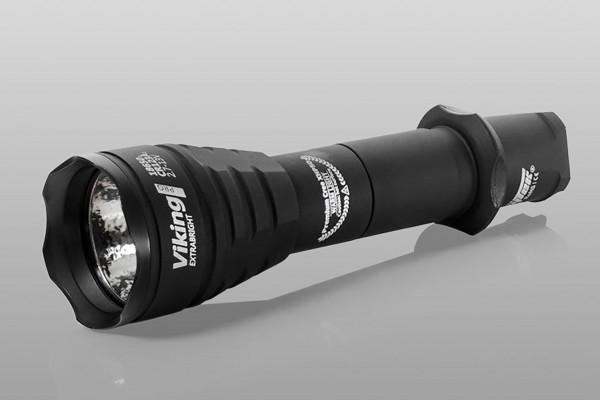 Taschenlampe, ARMYTEK VIKING PRO XHP50, F01903BC